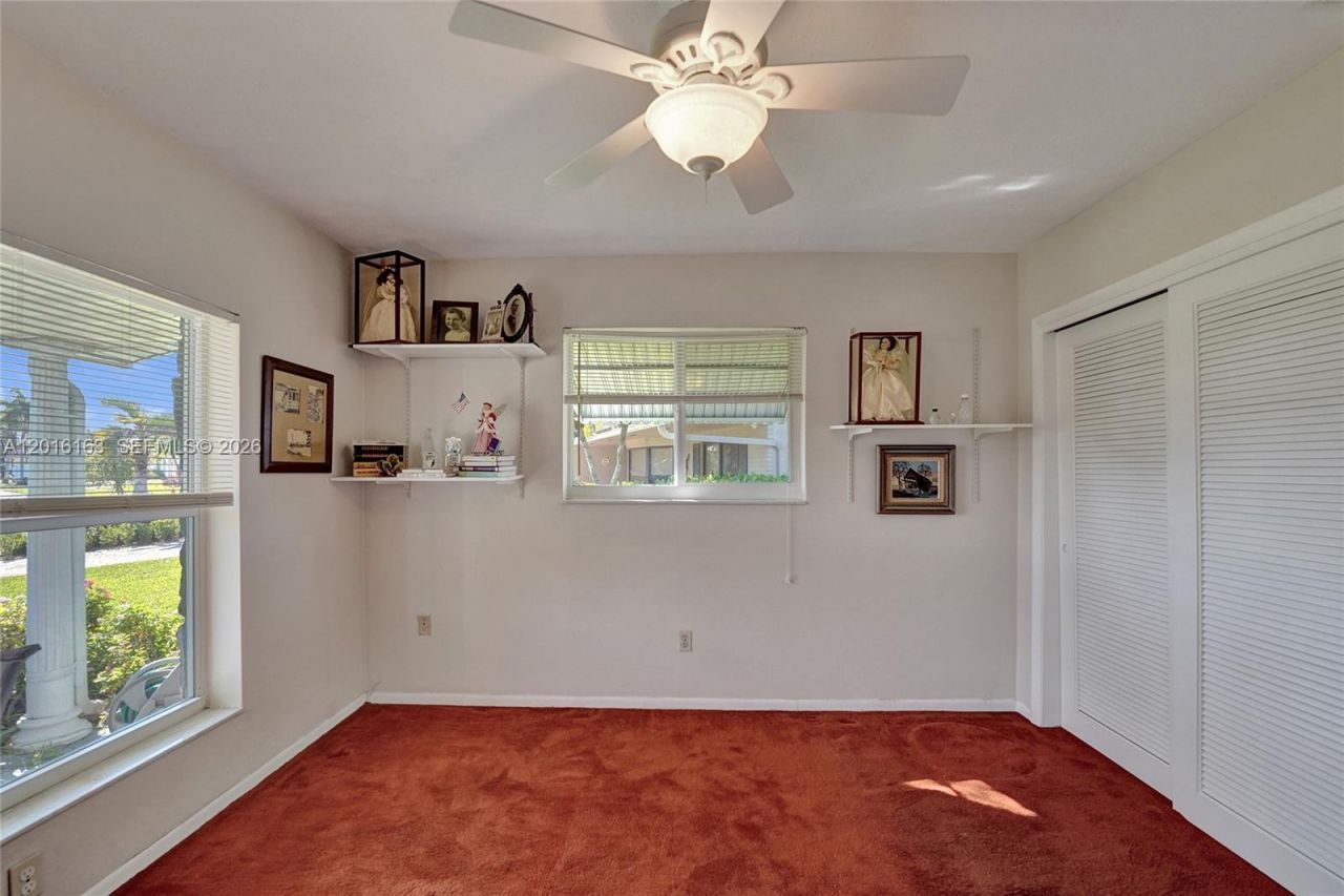 1330 NW 122nd Ave, Pembroke Pines, FL 33026 Photo