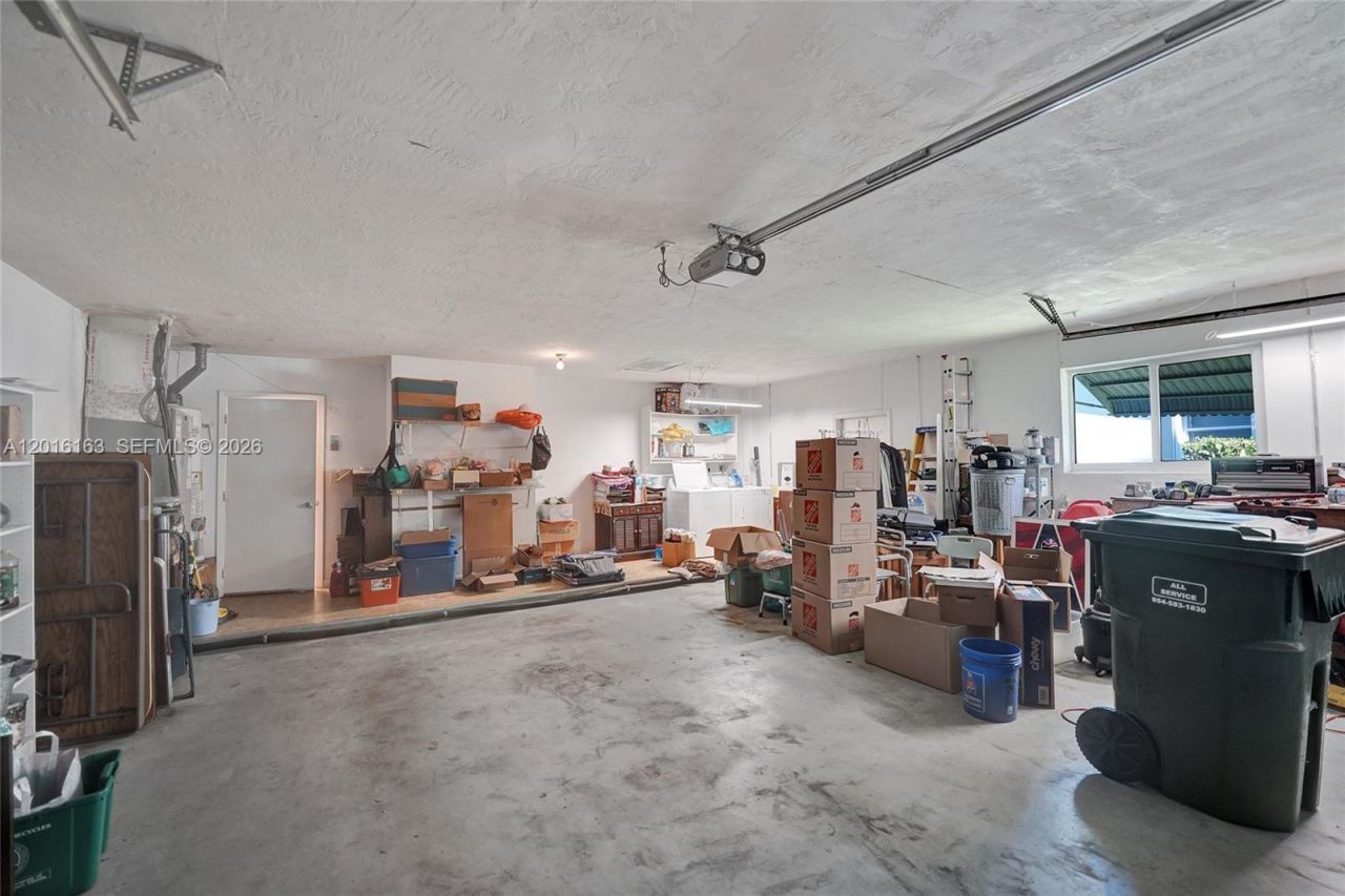 1330 NW 122nd Ave, Pembroke Pines, FL 33026 Photo