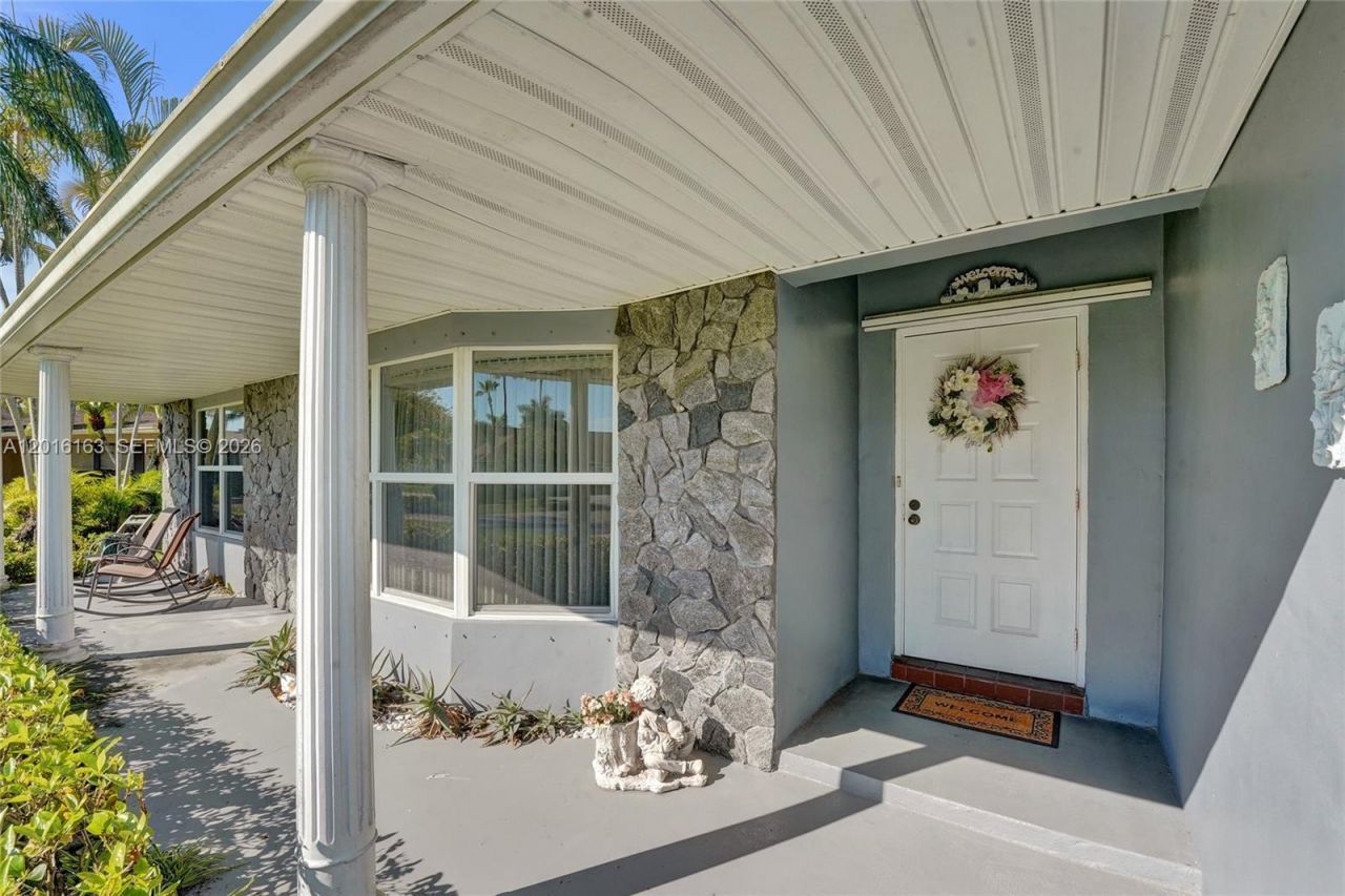 1330 NW 122nd Ave, Pembroke Pines, FL 33026 Photo