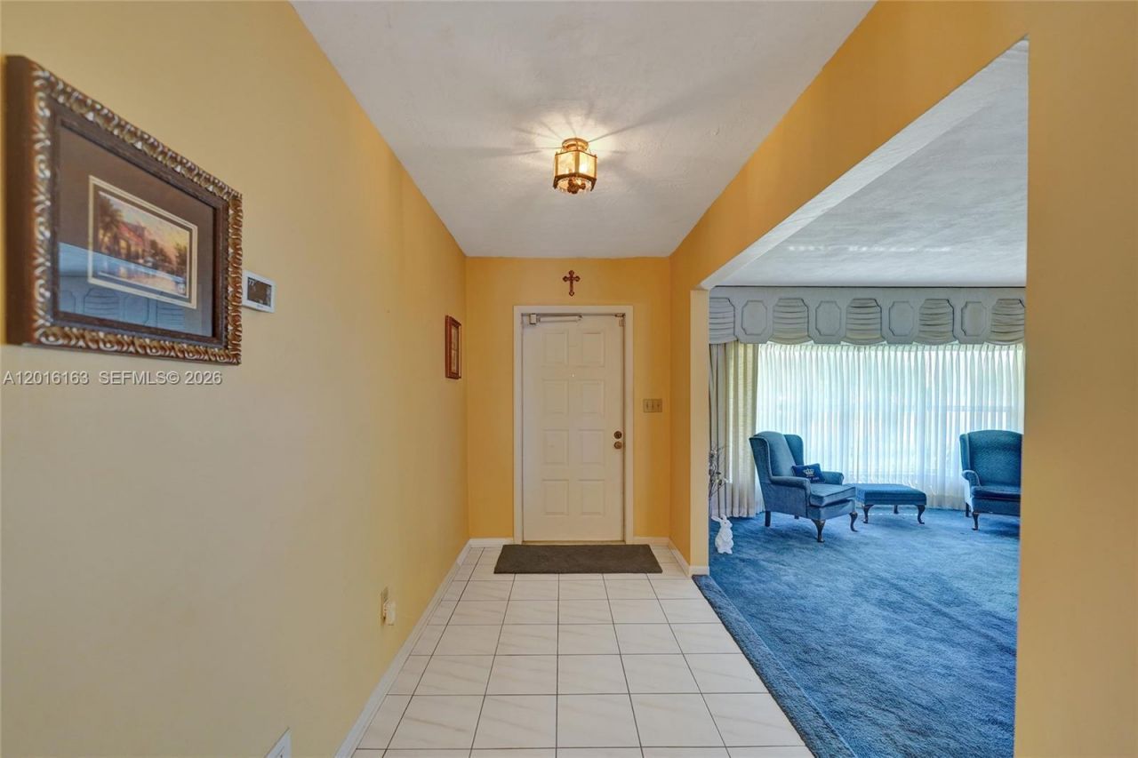 1330 NW 122nd Ave, Pembroke Pines, FL 33026 Photo