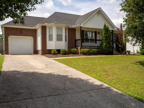 929 Pebble Beach Cir, Mount Juliet, TN 37122