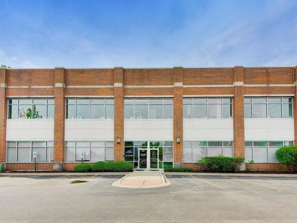 2640 Patriot Boulevard, Unit 130, Glenview, IL 60026