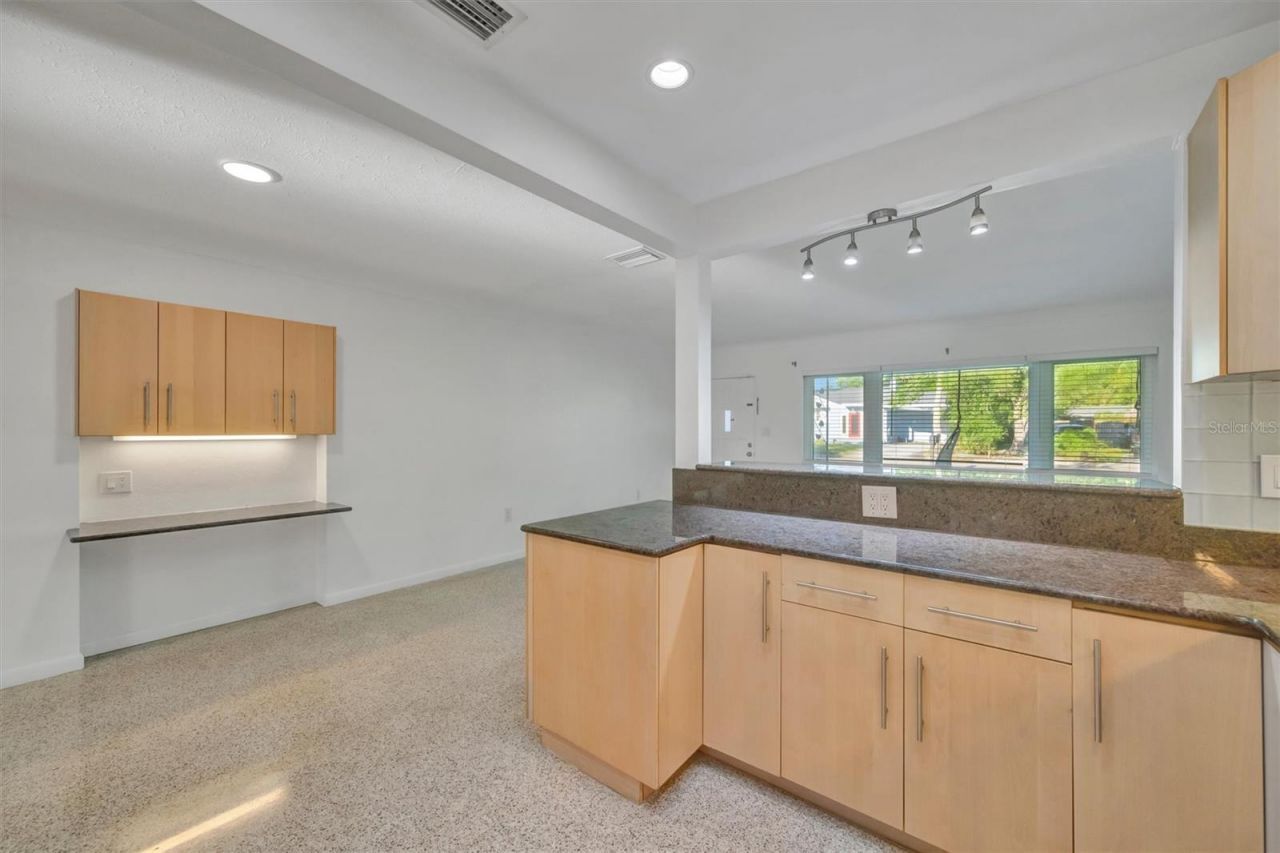 5015 Eastchester Drive , Sarasota, FL 34234 Photo