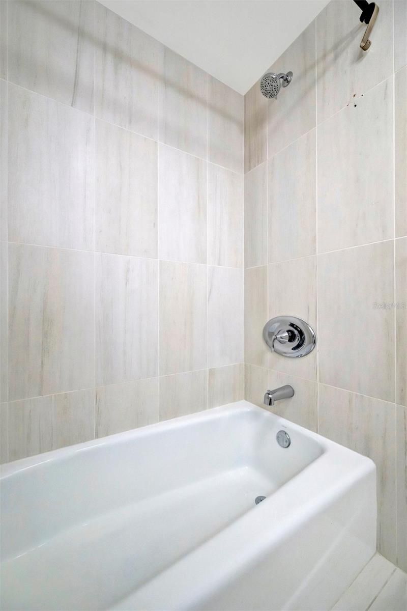 5015 Eastchester Drive , Sarasota, FL 34234 Photo