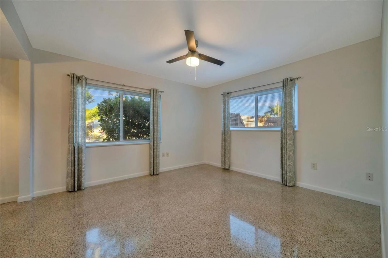 5015 Eastchester Drive , Sarasota, FL 34234 Photo