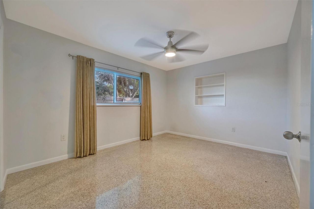 5015 Eastchester Drive , Sarasota, FL 34234 Photo