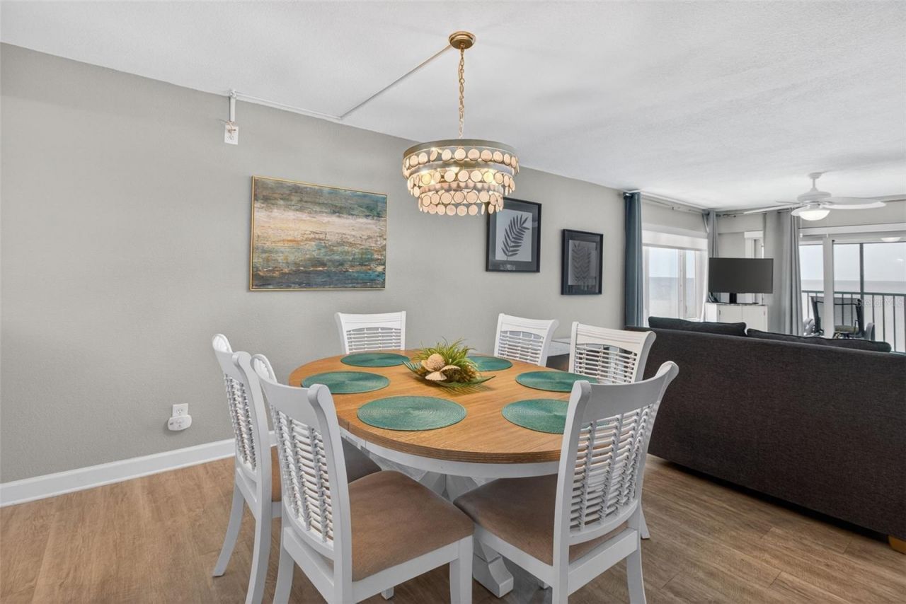 14600 Gulf Boulevard, Unit 401, Madeira Beach, FL 33708 Photo