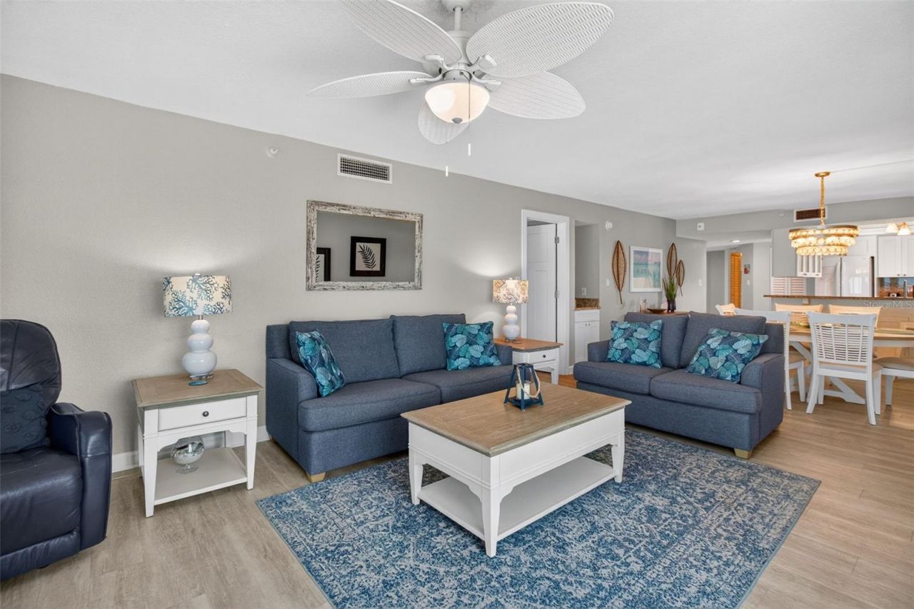 14600 Gulf Boulevard, Unit 401, Madeira Beach, FL 33708 Photo