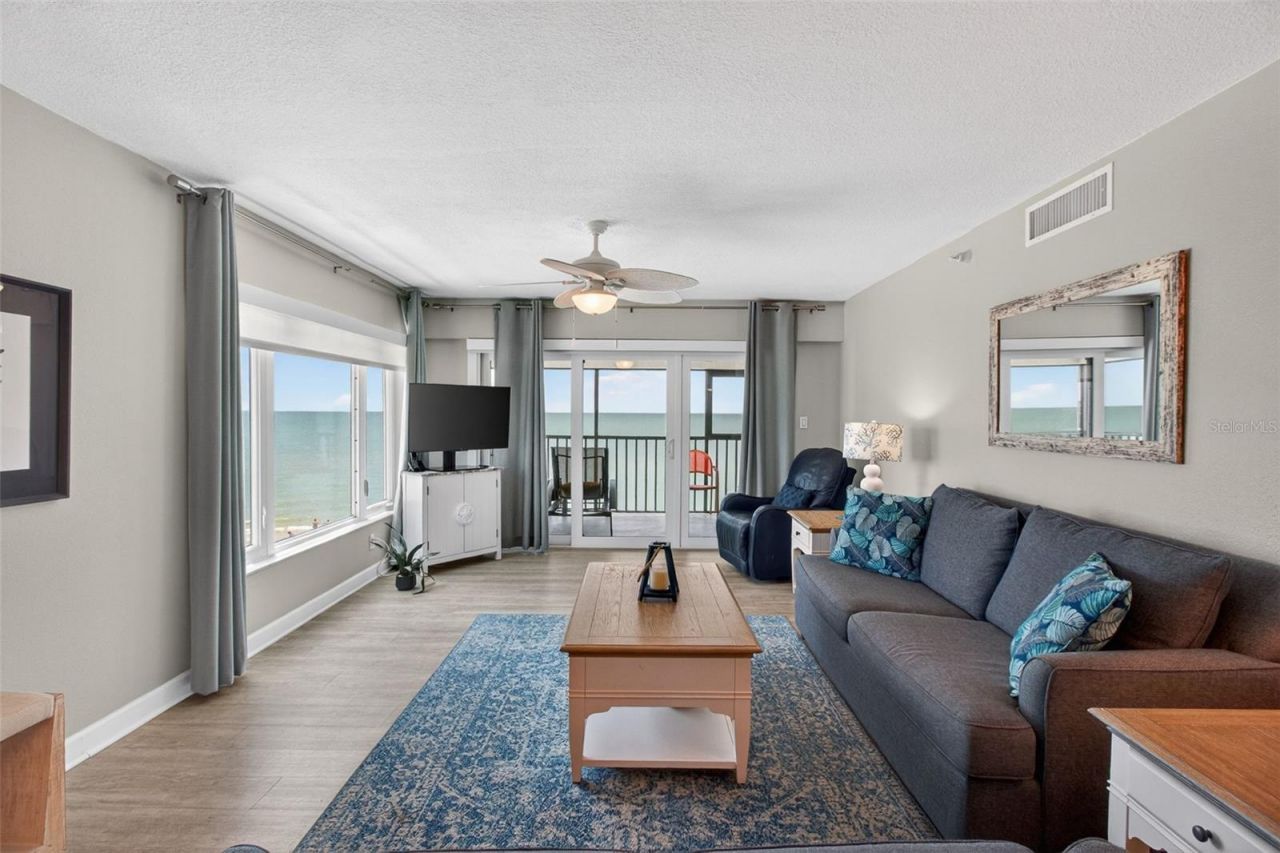 14600 Gulf Boulevard, Unit 401, Madeira Beach, FL 33708 Photo