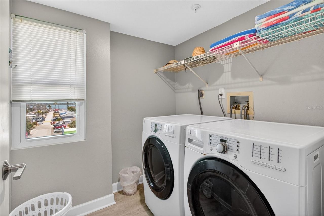 14600 Gulf Boulevard, Unit 401, Madeira Beach, FL 33708 Photo