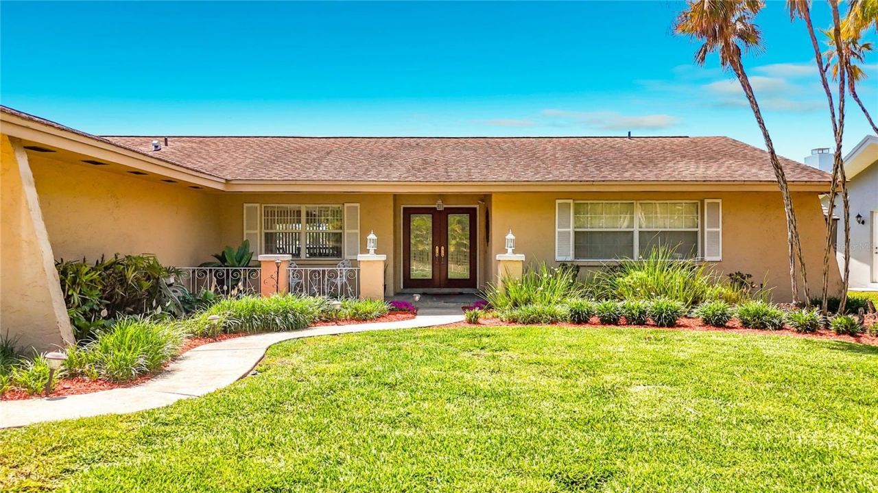 6490 Burning Tree Drive, Seminole, FL 33777 Photo