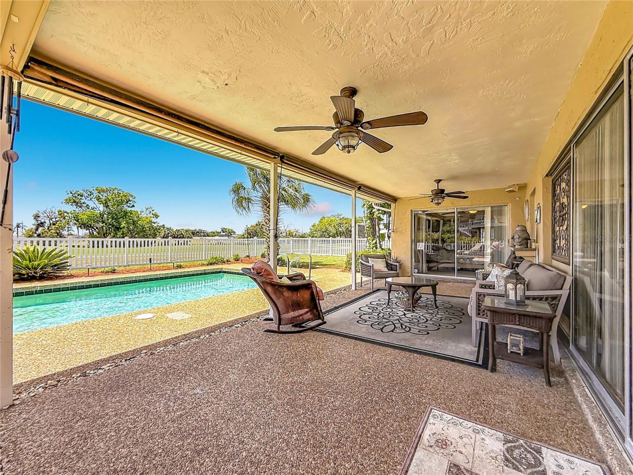 6490 Burning Tree Drive, Seminole, FL 33777 Photo