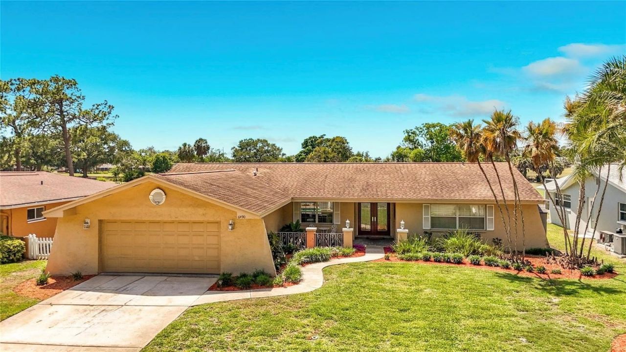 6490 Burning Tree Drive, Seminole, FL 33777 Photo