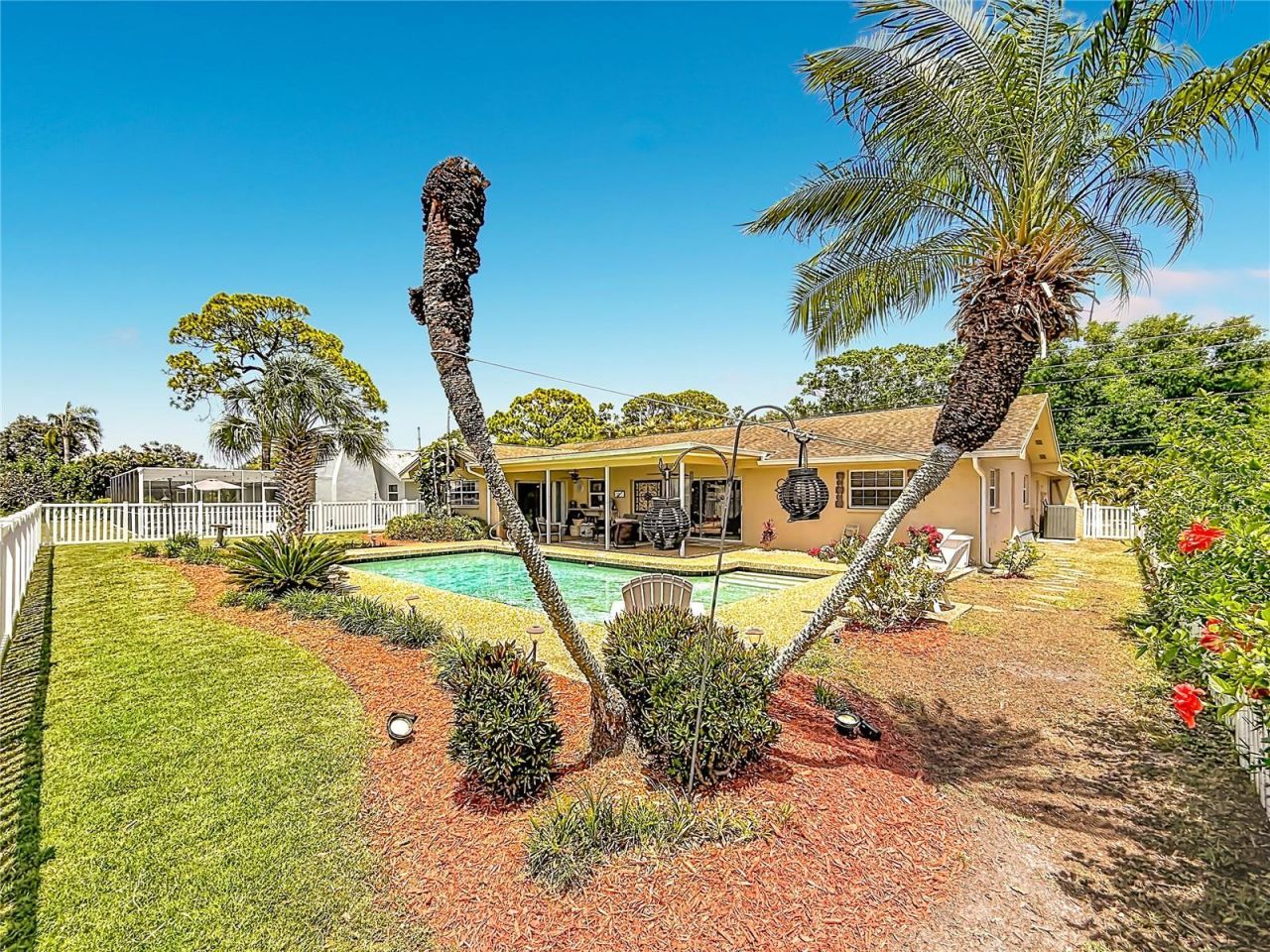 6490 Burning Tree Drive, Seminole, FL 33777 Photo