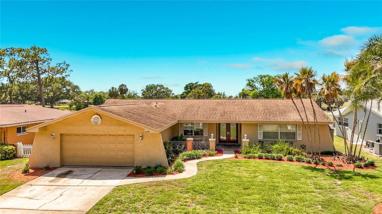 6490 Burning Tree Drive, Seminole, FL 33777 Photo