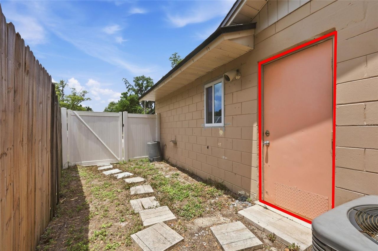 7641 Compass Drive, Orlando, FL 32810 Photo