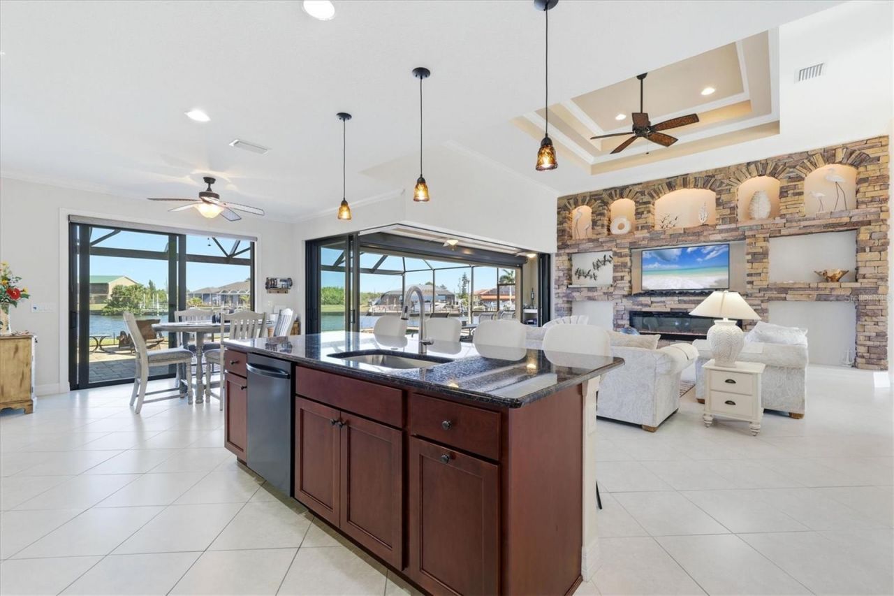 9266 Migue Circle, Port Charlotte, FL 33981 Photo