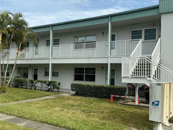 5267 81ST ST N , Unit 26, ST PETERSBURG, FL 33709