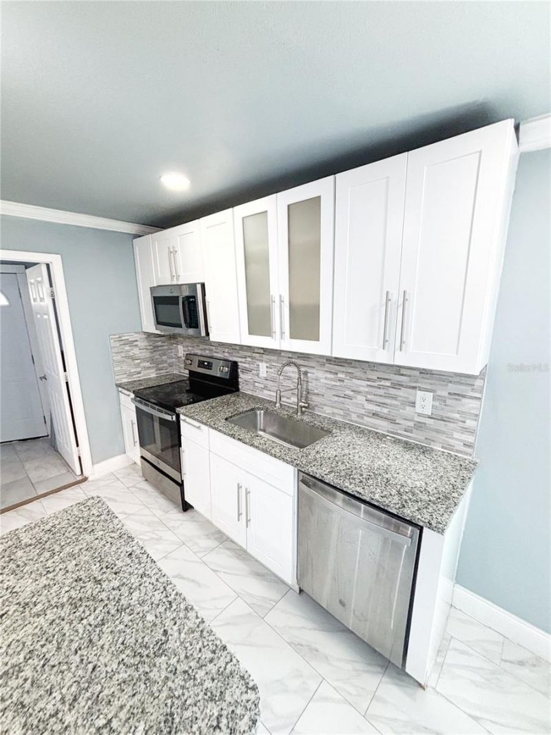 3427 16th Avenue S, Saint Petersburg, FL 33711 Photo