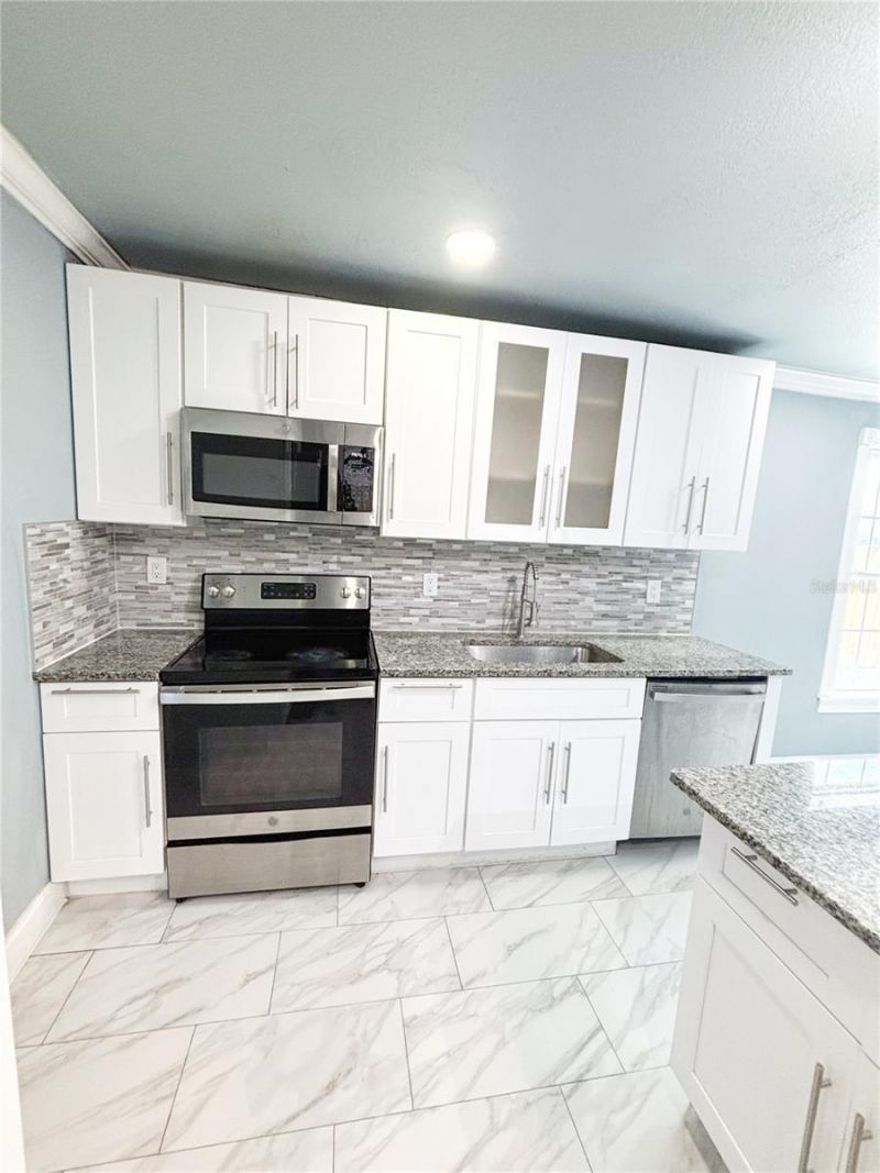 3427 16th Avenue S, Saint Petersburg, FL 33711 Photo
