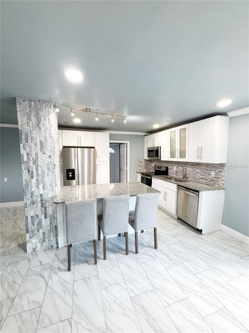 3427 16th Avenue S, Saint Petersburg, FL 33711 Photo