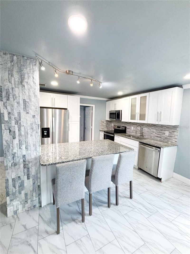 3427 16th Avenue S, Saint Petersburg, FL 33711 Photo