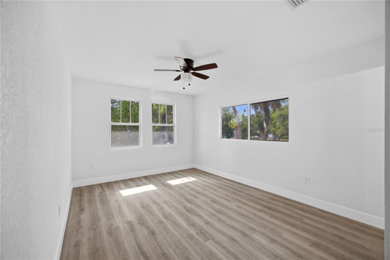 1315 22nd Avenue S, Saint Petersburg, FL 33705 Photo