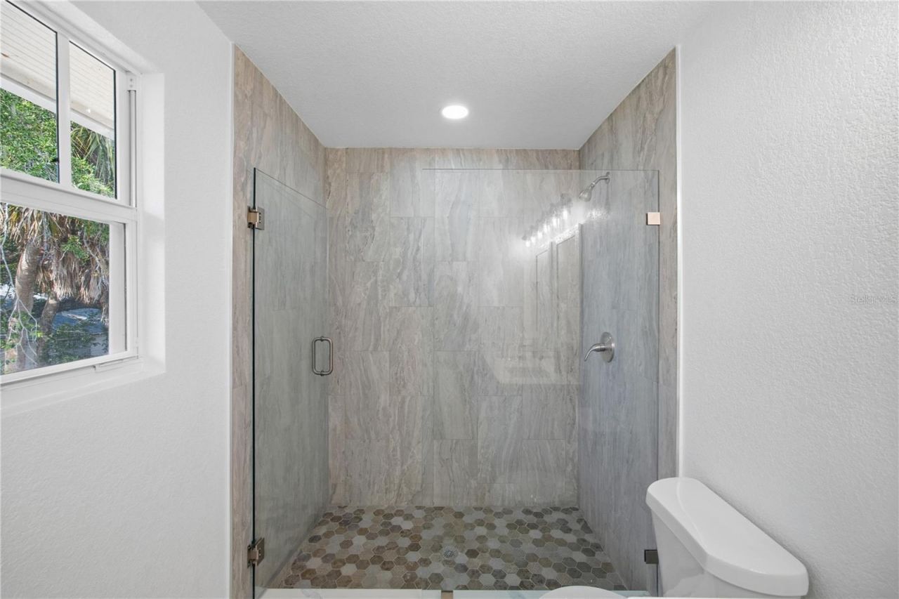 1315 22nd Avenue S, Saint Petersburg, FL 33705 Photo