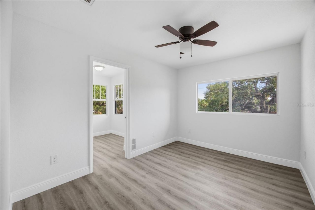 1315 22nd Avenue S, Saint Petersburg, FL 33705 Photo