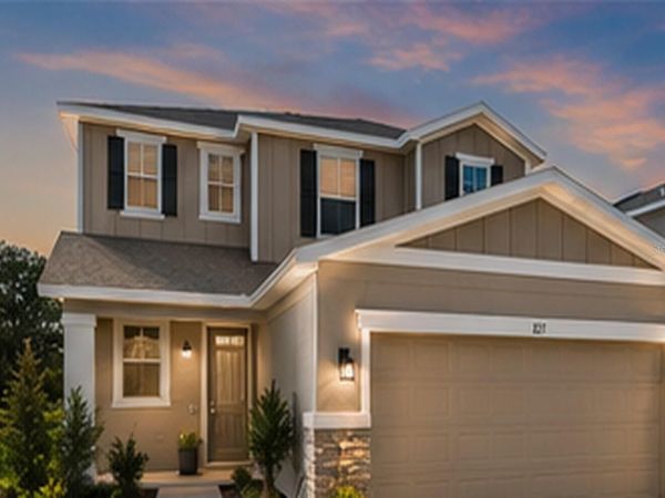 821 BLUE CREEK DRIVE , HAINES CITY, FL 33844