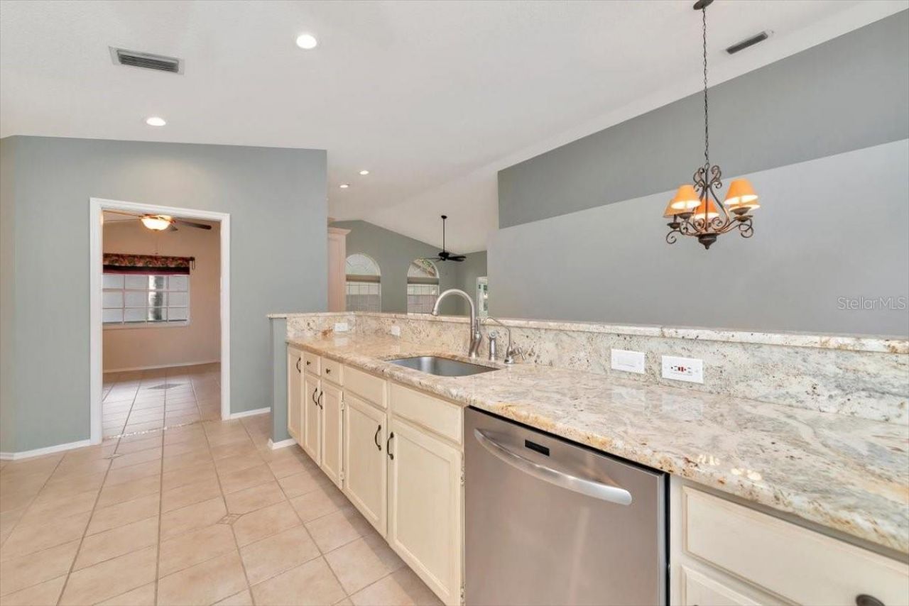 4734 Raintree Street Circle E, Bradenton, FL 34203 Photo