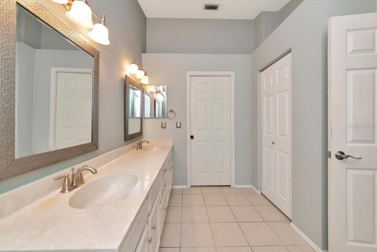 4734 Raintree Street Circle E, Bradenton, FL 34203 Photo