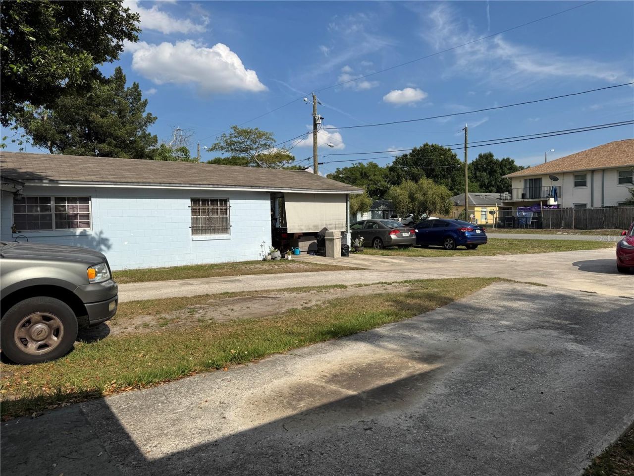 207 E Buchanon Avenue, Orlando, FL 32809 Photo