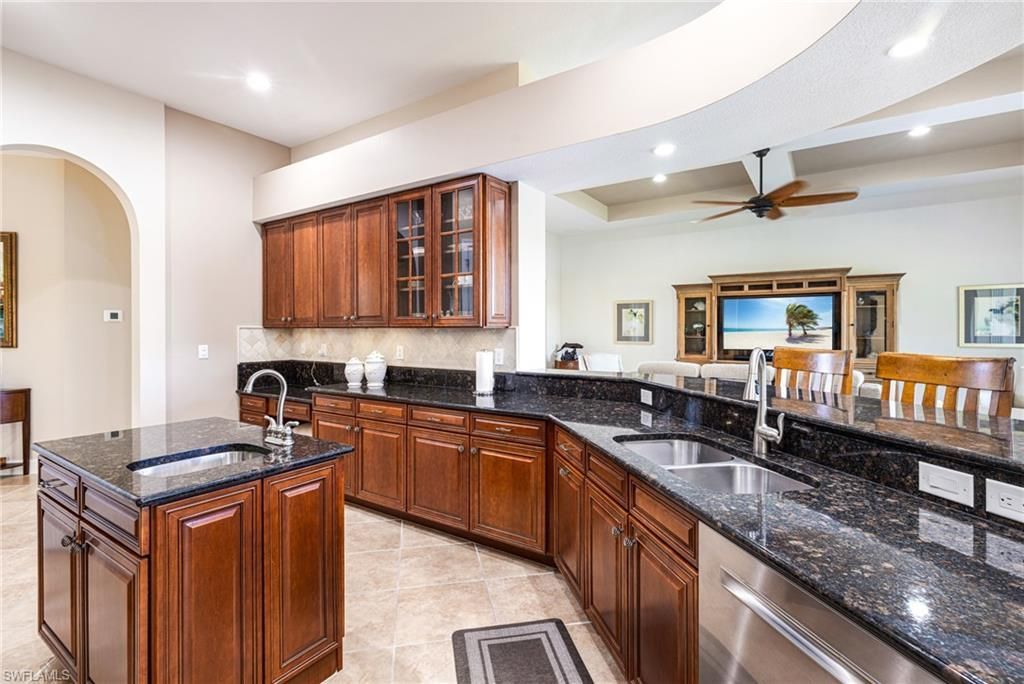 5710 Whispering Willow Way, Fort Myers, FL 33908 Photo