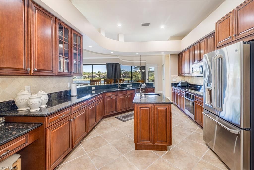 5710 Whispering Willow Way, Fort Myers, FL 33908 Photo