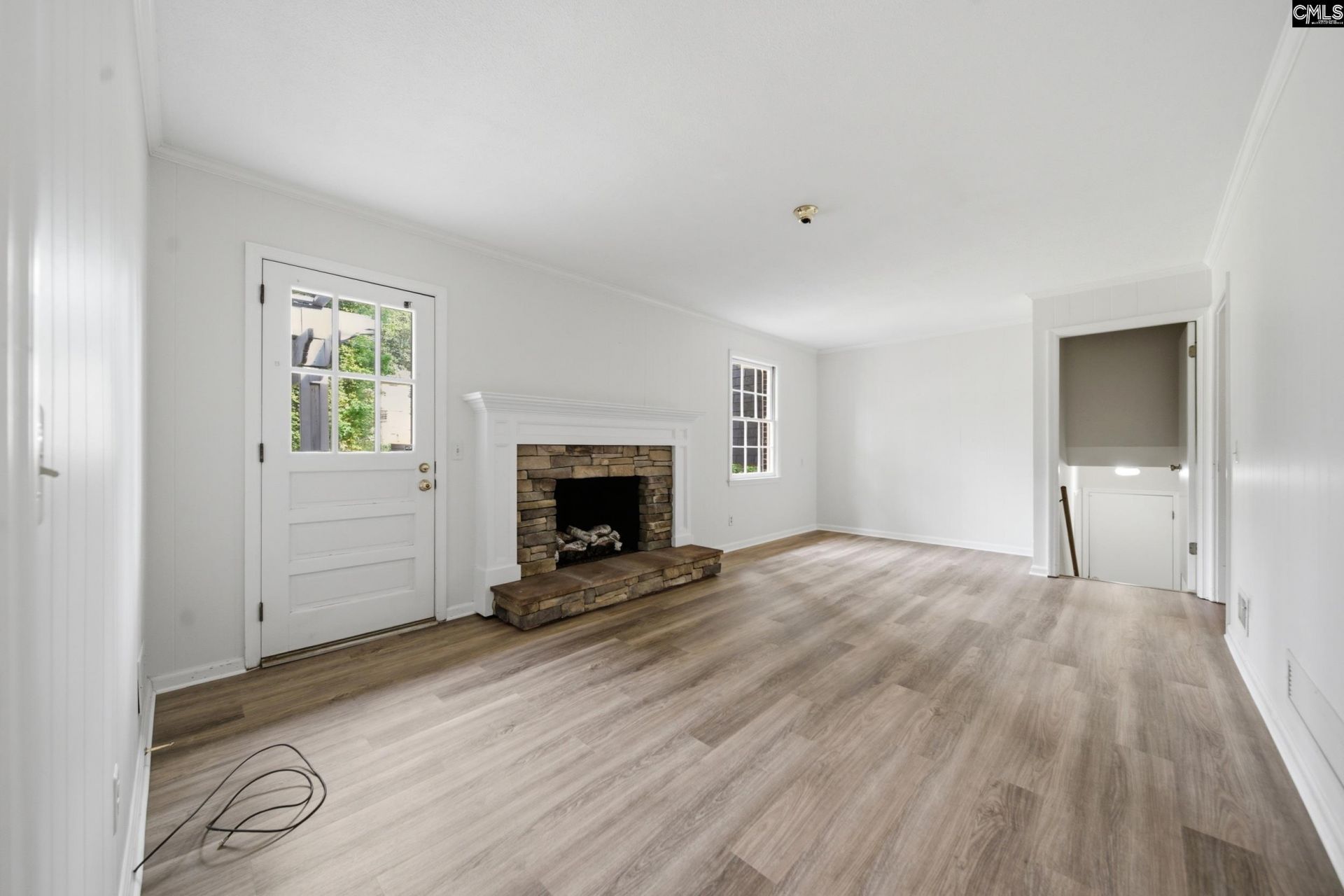 808 Kingsbridge Road Photo 10