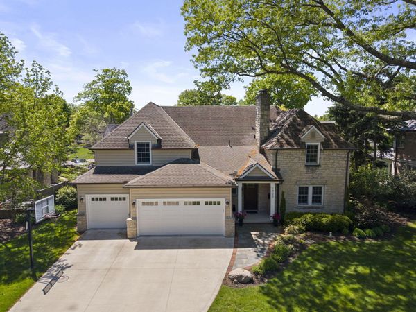 1923 Chatfield Road, Upper Arlington, OH 43221