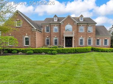 3806 S Shoreline Drive, Milford Twp, MI 48381
