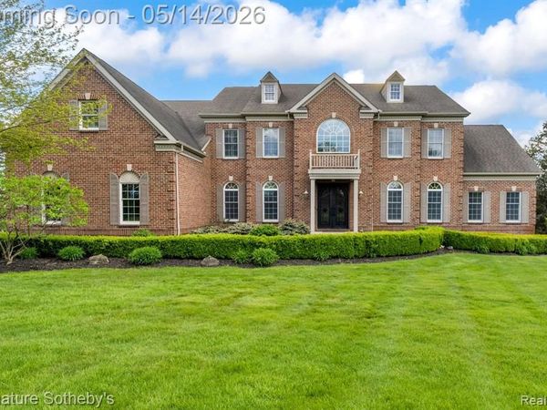 3806 S Shoreline Drive, Milford Twp, MI 48381