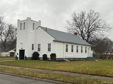 18923 McCormick Street , Detroit, MI 48224