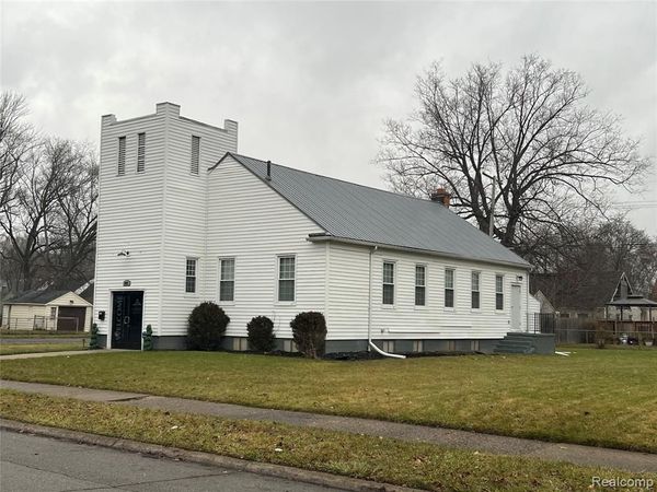 18923 McCormick Street , Detroit, MI 48224