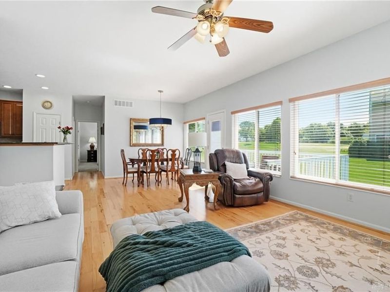 60 E Long Meadow Drive, Springboro, OH 45066 Photo 13