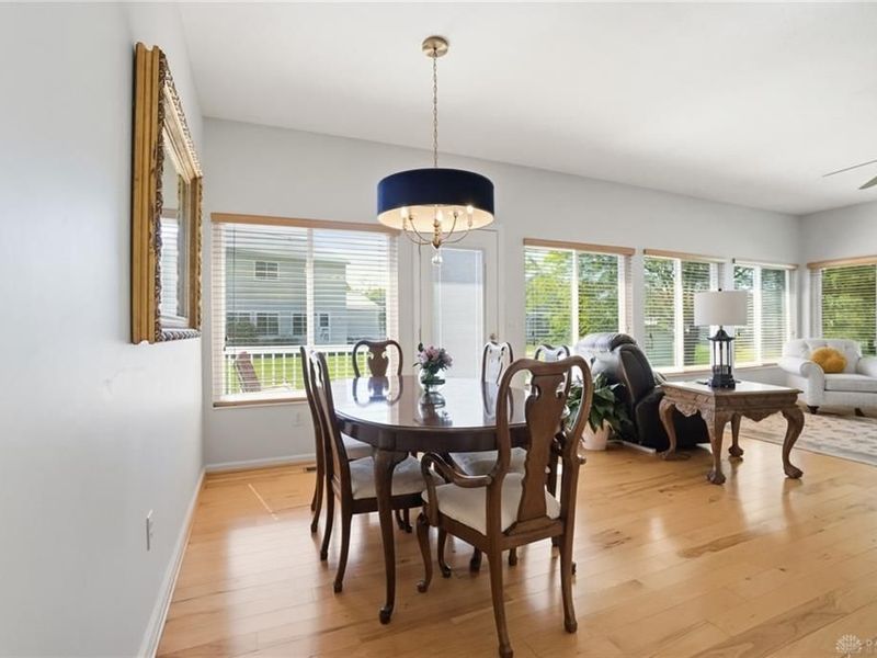 60 E Long Meadow Drive, Springboro, OH 45066 Photo 15
