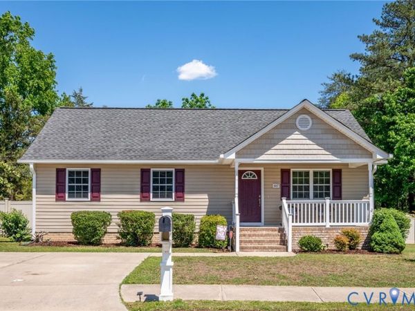 507 Yellowstone Drive , Hopewell, VA 23860