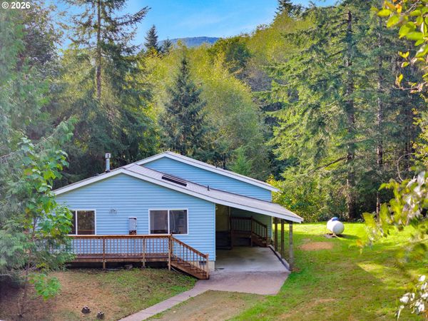89022 WELCH RD, Astoria, OR 97103