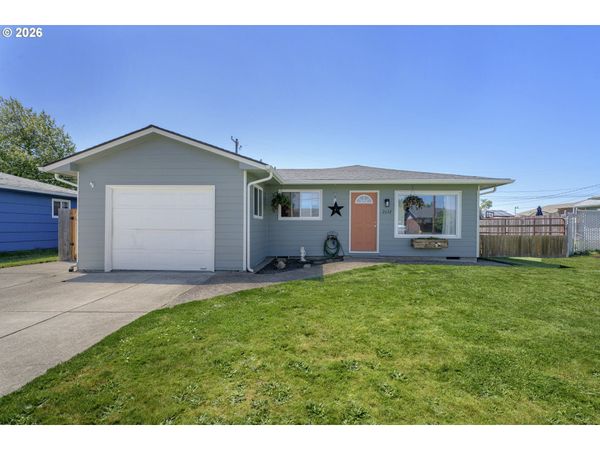 2632 HILL ST, Albany, OR 97322