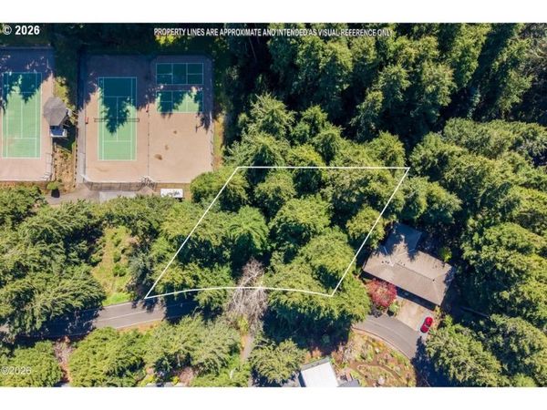 1 Salishan Hills DR, Unit 463, Gleneden Beach, OR 97388