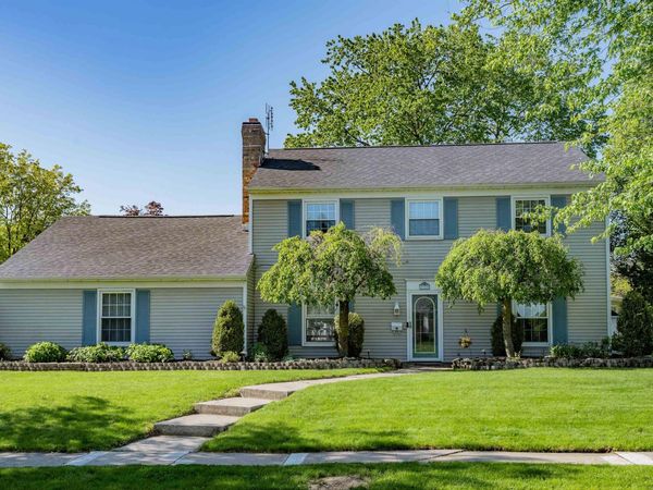 2920 Whitegate Drive, Fort Wayne, IN 46805