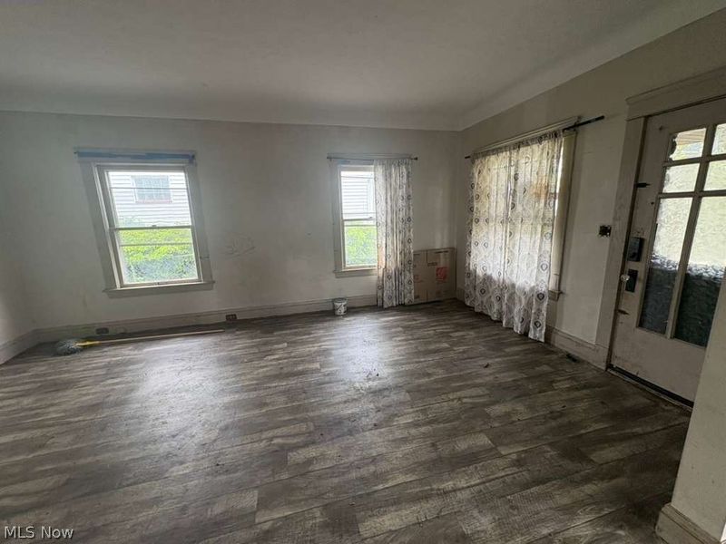7901 New York Avenue, Cleveland, OH 44105 Photo 2