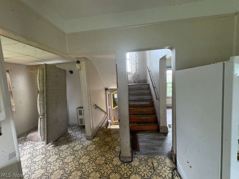 7901 New York Avenue, Cleveland, OH 44105 Photo 8